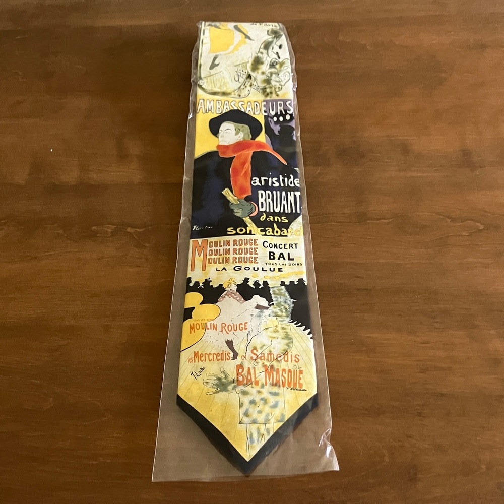 Vintage Moulin Rouge Graphic Tie